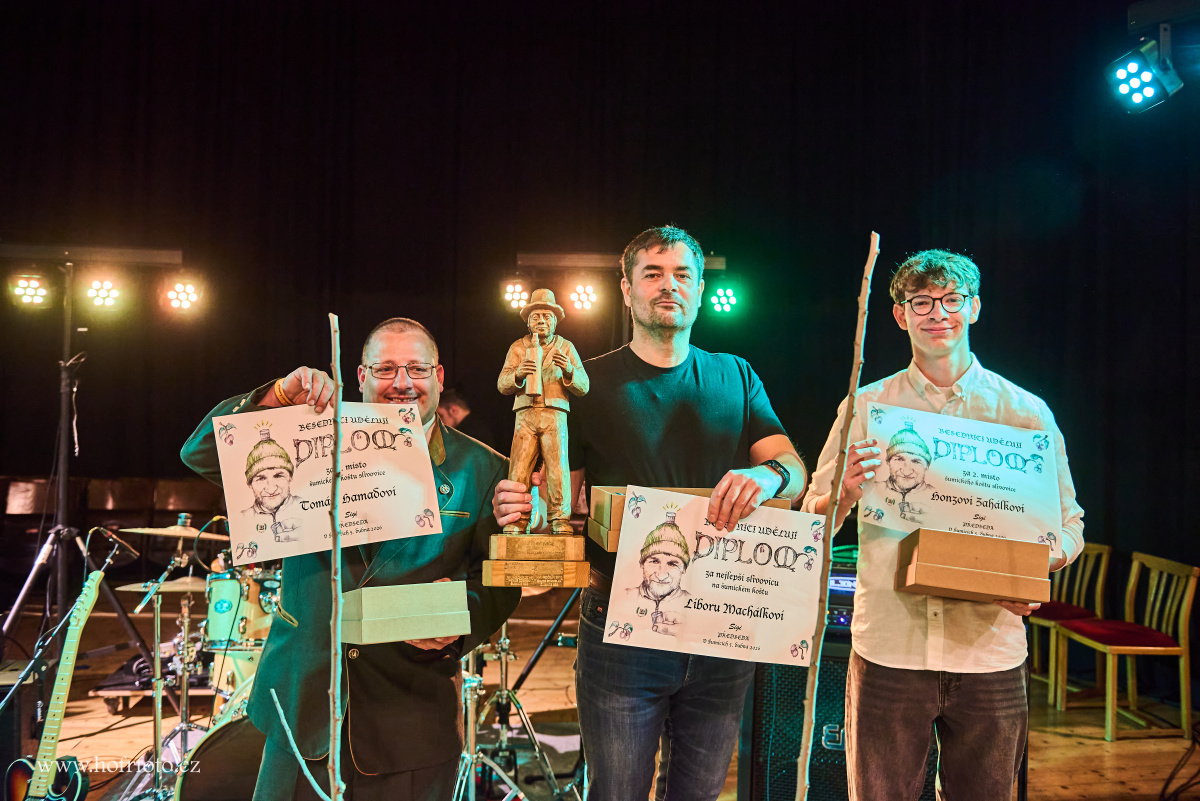 5. dubna 2026 proběhl v Šumicích 25. ročník Koštu slivovice, kde jste ochutnávali ze 254 pálenek, a tyto nezapomenutelné okamžiky přinášíme ve fotogalerii.